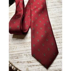 NWT PERLIS Res Neck Tie With Green Fleur De Lis
